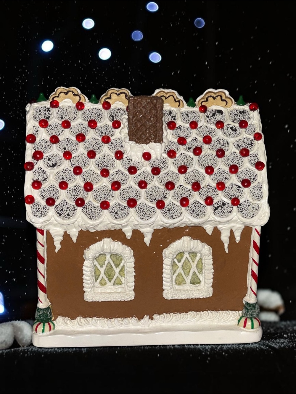 Bakerkins
by BYERS' CHOICE LTD Shortbread Cookie Chalet MSRP $299.95 - Picture 3 of 6